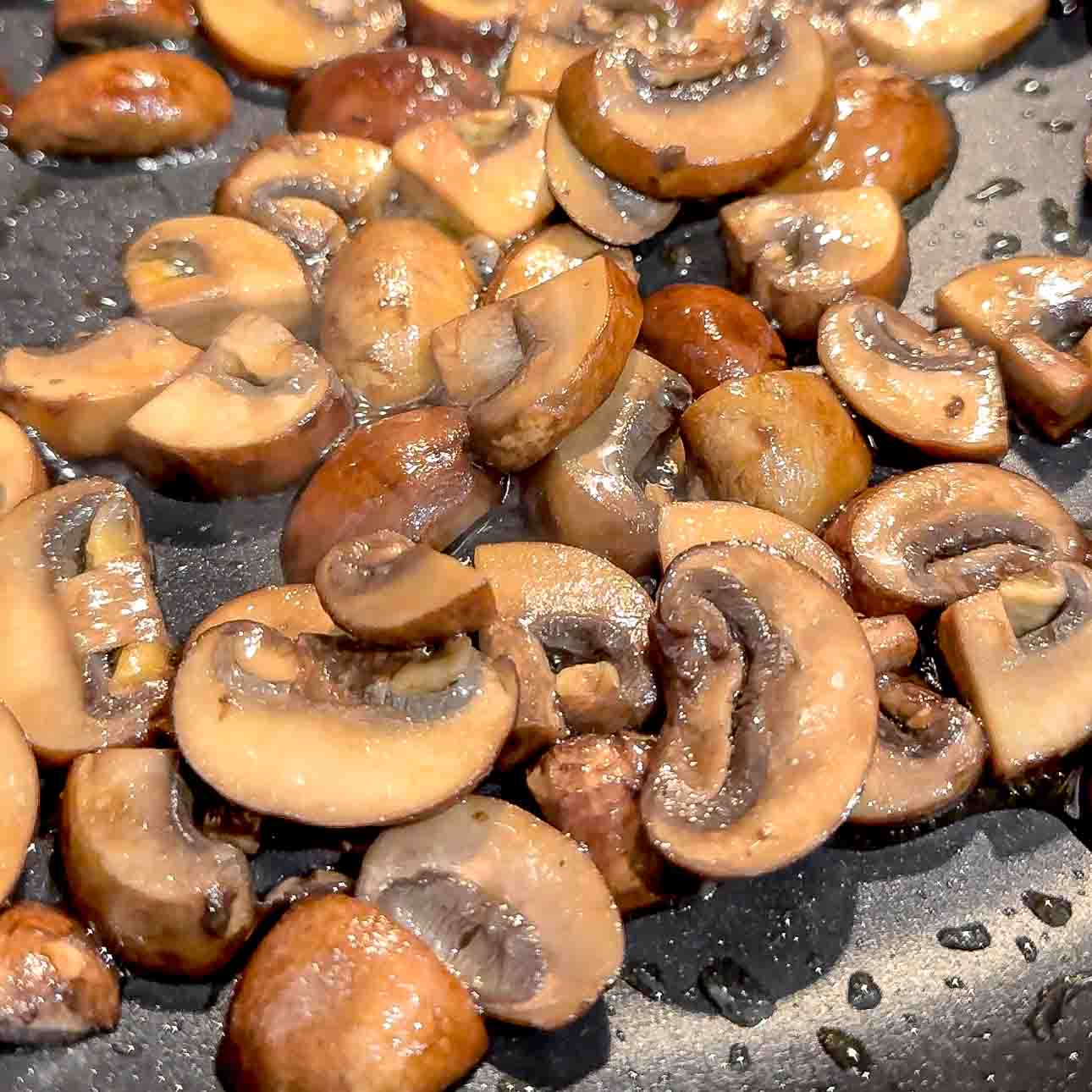 pan of cooked mushrooms for mushroom stuffing