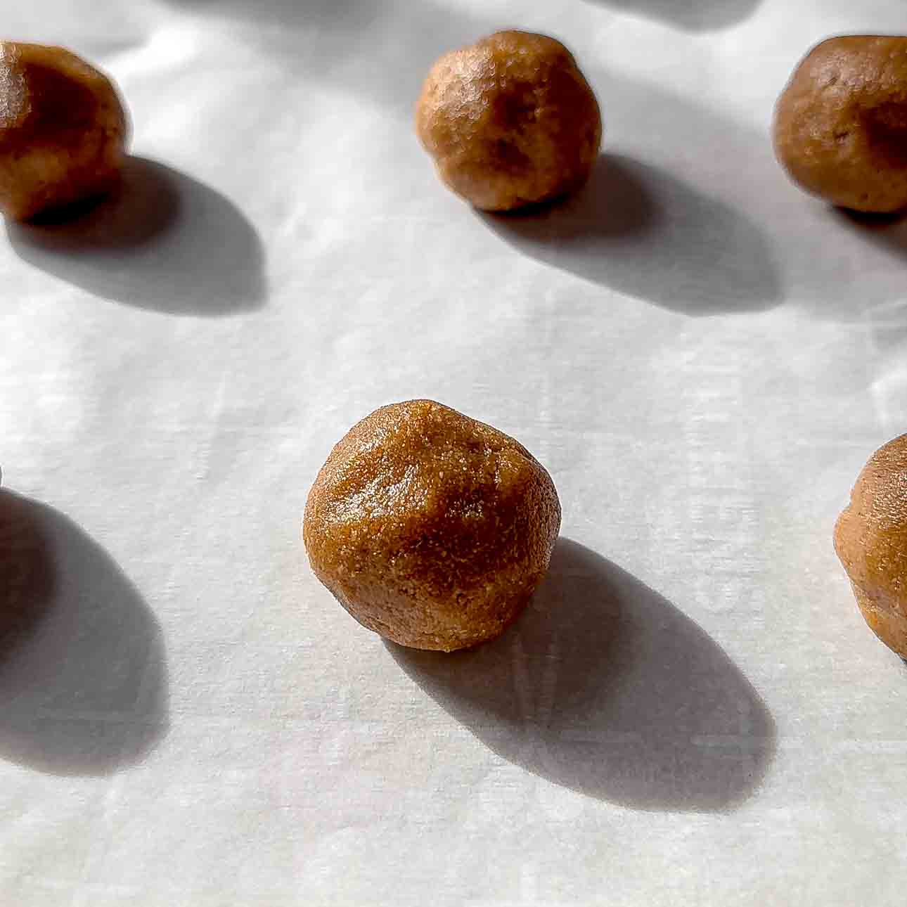 scoop cookie dough balls for gingerbread cookies