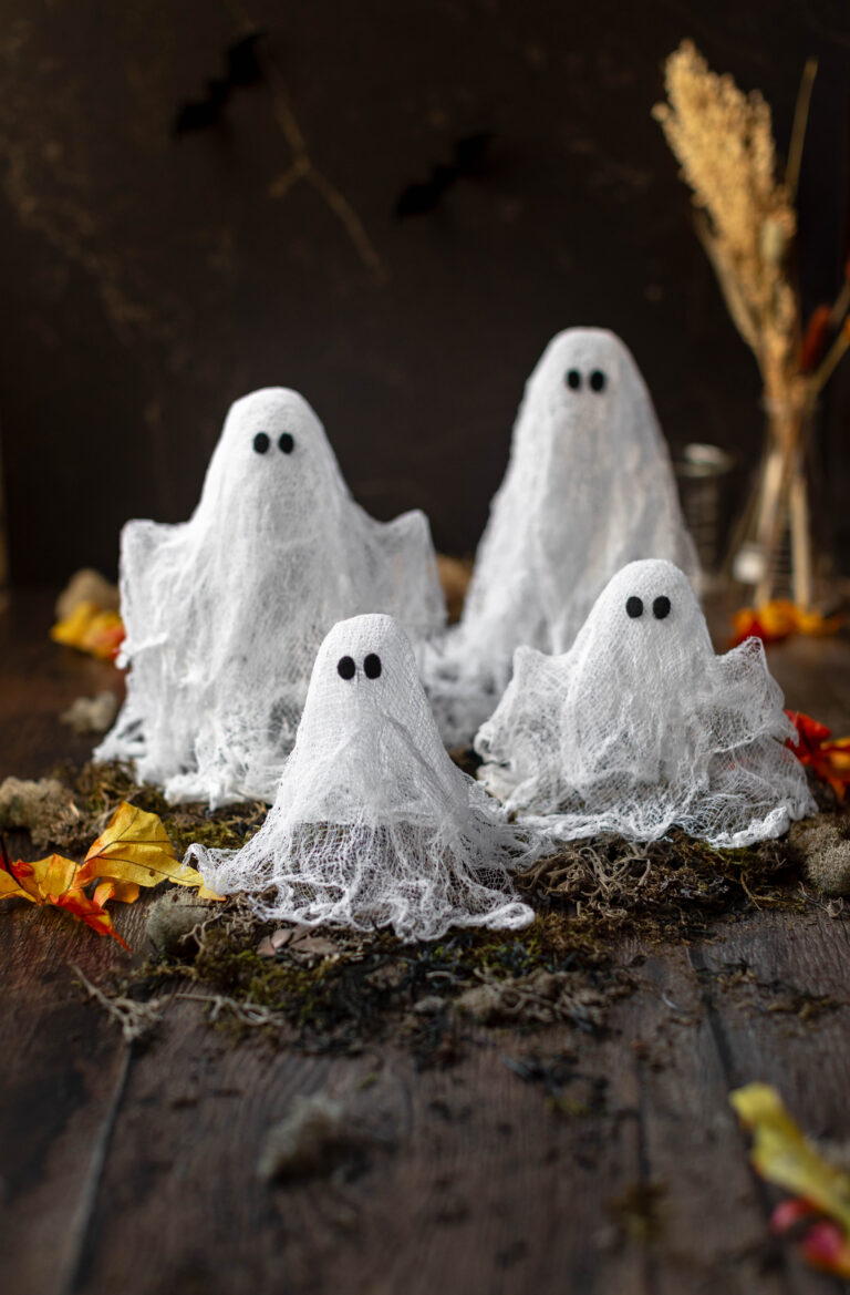 Easy DIY Cheesecloth Ghosts for Halloween